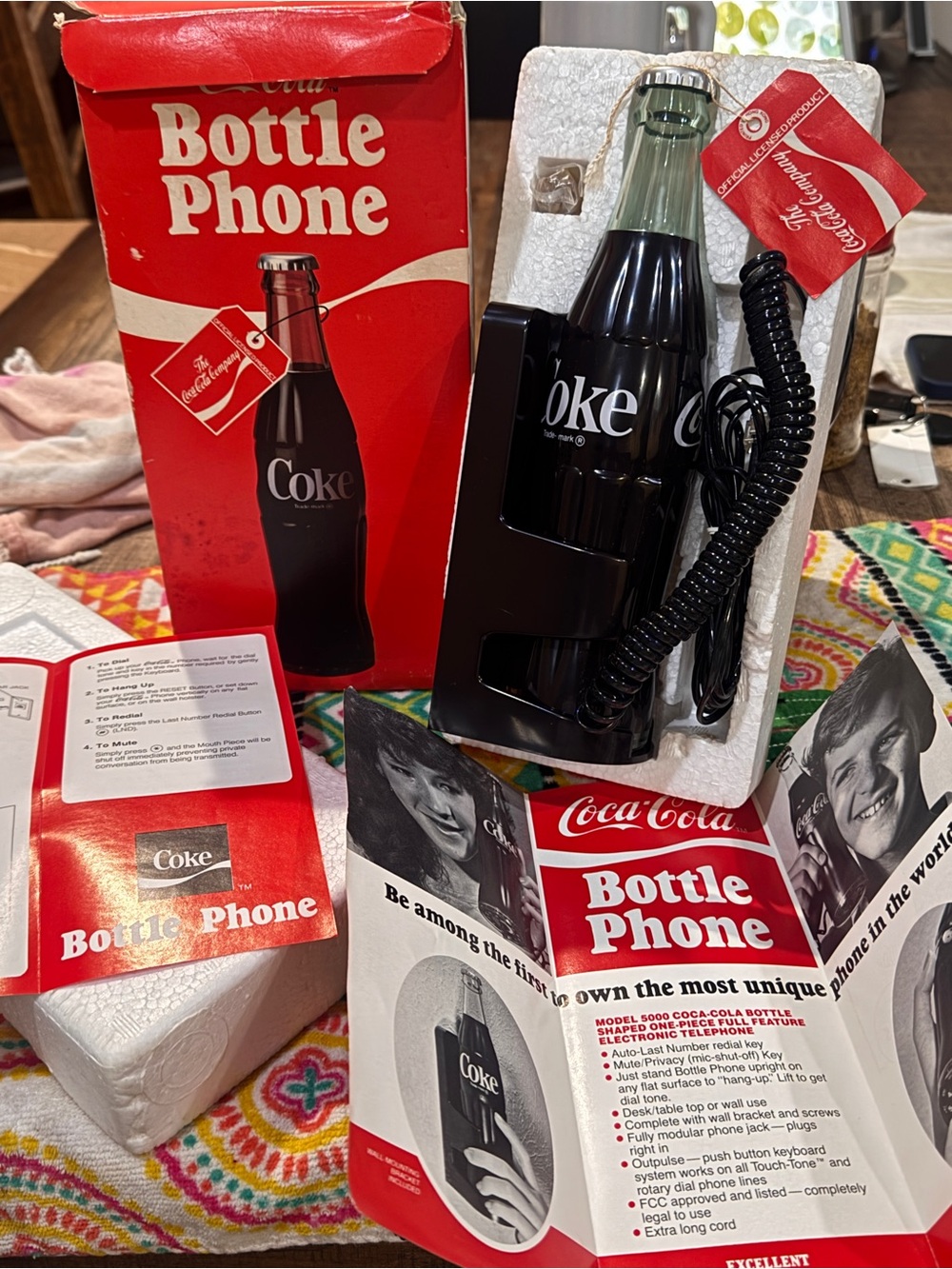 1983 Never used in box Coca Cola Black Bottle Phone - Model 5000  Telephone